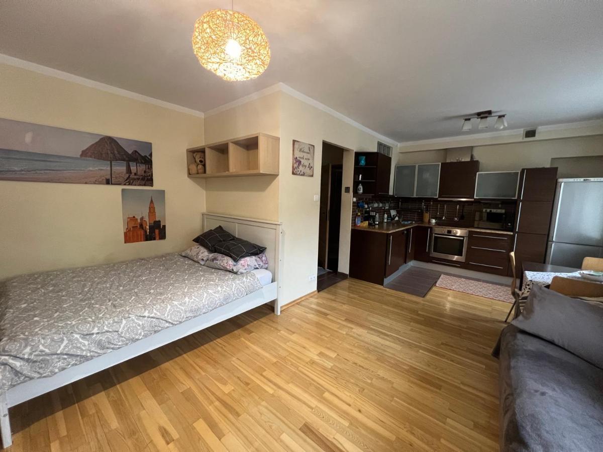 Entire Studio Flat Lägenhet Warszawa Exteriör bild